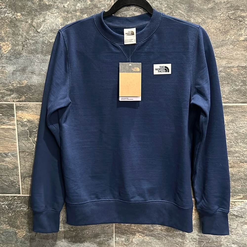 North Face sweatshirt New with Tag